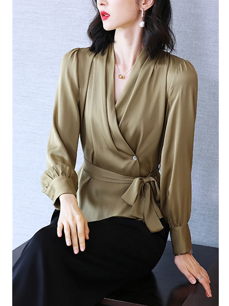 2026 New Autumn Solid Satin V-neck Long Sleeve Top with Waist Fold Lace Up Shirt Design Fashion Shirt for Women blusas feminina