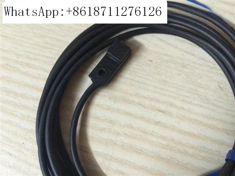 

Маленький фотоэлектрический переключатель GXL-8FU GL-18H