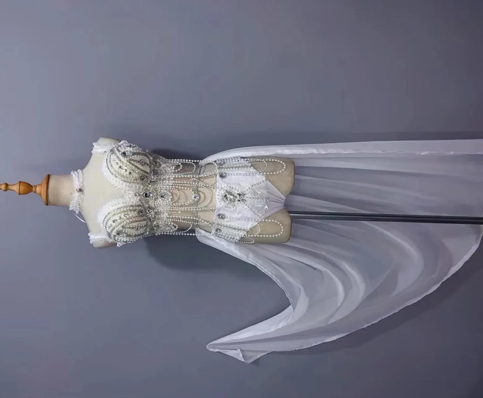 

White Bead tassel Bodysuit Skirt Female Bar Party Celebration Performance Costume Nightclub DJ Singer Stage Dance Dress tutu Set