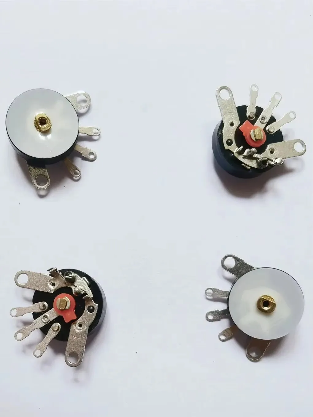 Original new 100% RV16MM B103 B10K B5K FLAT-LEAD potentiometer with switch power amplifier radio volume potentiometer potential