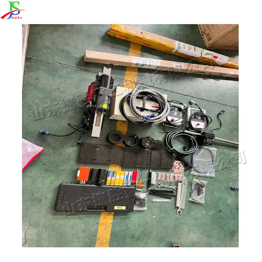 TLF Onderhoud en Reparatie Lasmachine As Einde Draaibank Vrachtwagen Reparatie Draai- en Lasmachine