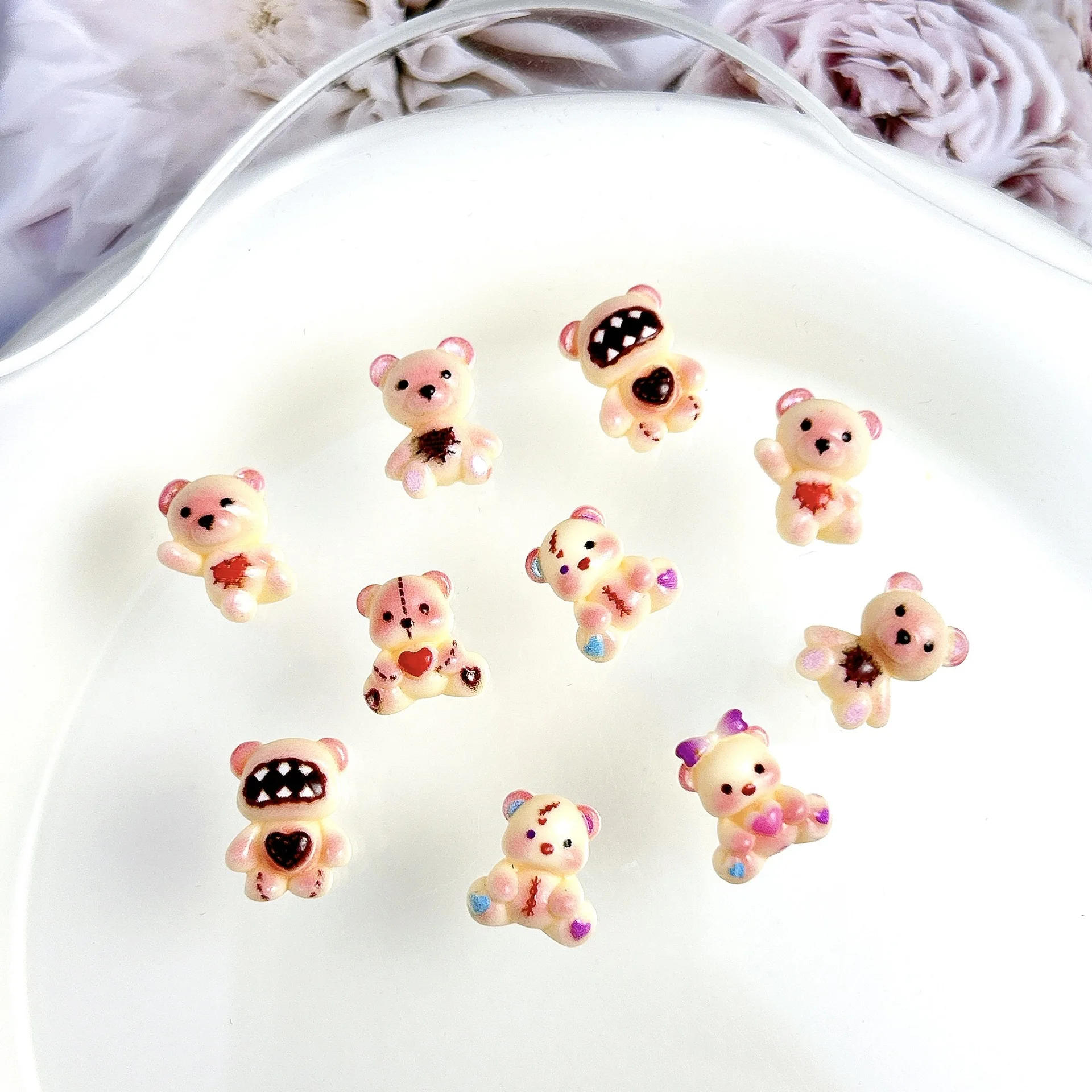 30PCS Resin Cartoon  Heart Teddy Bear Nail Art Charms 3D Cute Powder Blusher Bear Nail Decoration Accessories for DIY Manicure