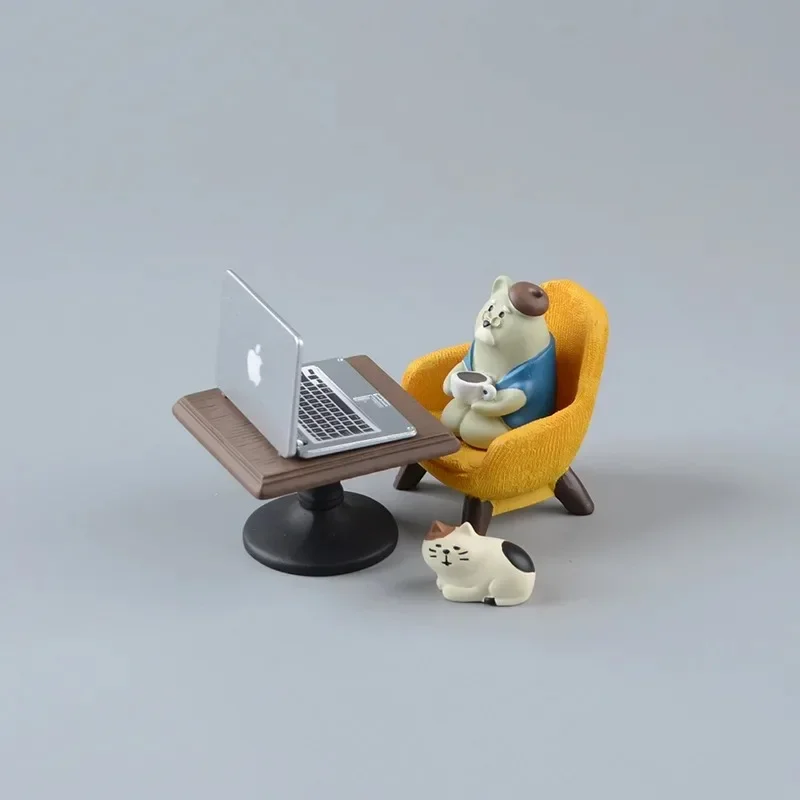 Home Decoration Small Crafts Cartoon Cat Frog Bear Yellow Chair Computer Office Model Action Figures Resin Accessories Desktop