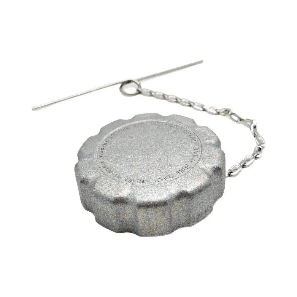 Truck Cap Diesel Cap Broken Damaged Replace Direct Replacement OE Number 20770657 for sliver For Volvo for vn Series