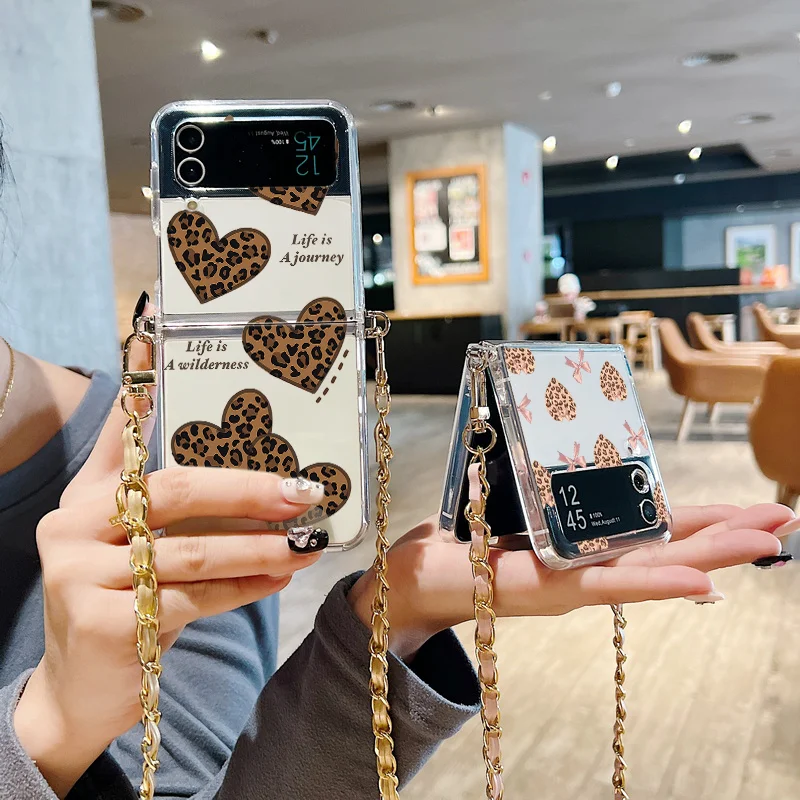 ليوبارد طباعة قلوب القوس الحبل قضية الهاتف لسامسونج غالاكسي Z فليب 7 6 5 4 3 5 جرام Flip7 FE Flip6 Crossbody حبل واضح غطاء من البولي يوريثان
