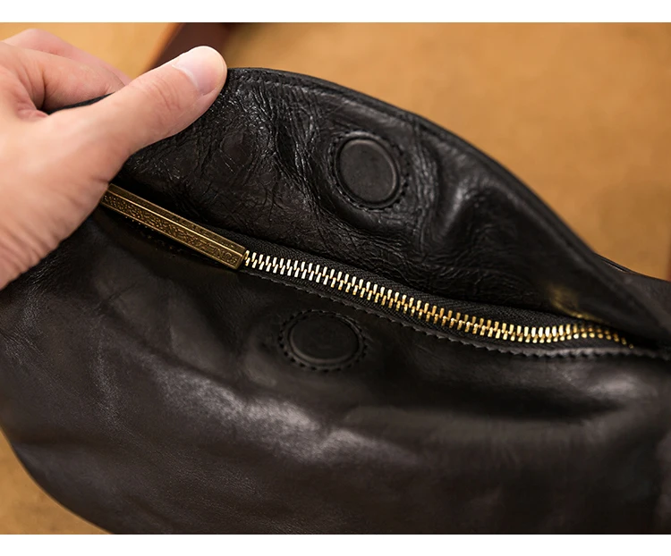 Handgefertigte Herren-Umhängetasche aus echtem Leder, modische Outdoor- und Alltagstasche, schwarze Crossbody-Tasche aus Kuhleder – Detail 11