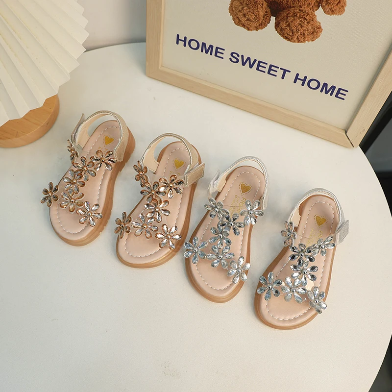 2024 Summer Girls Sandals Flower Crystal Princess Shoes Kids Fashion Rhinestone Beach Children Anti-slip Ankle Strap Shoe