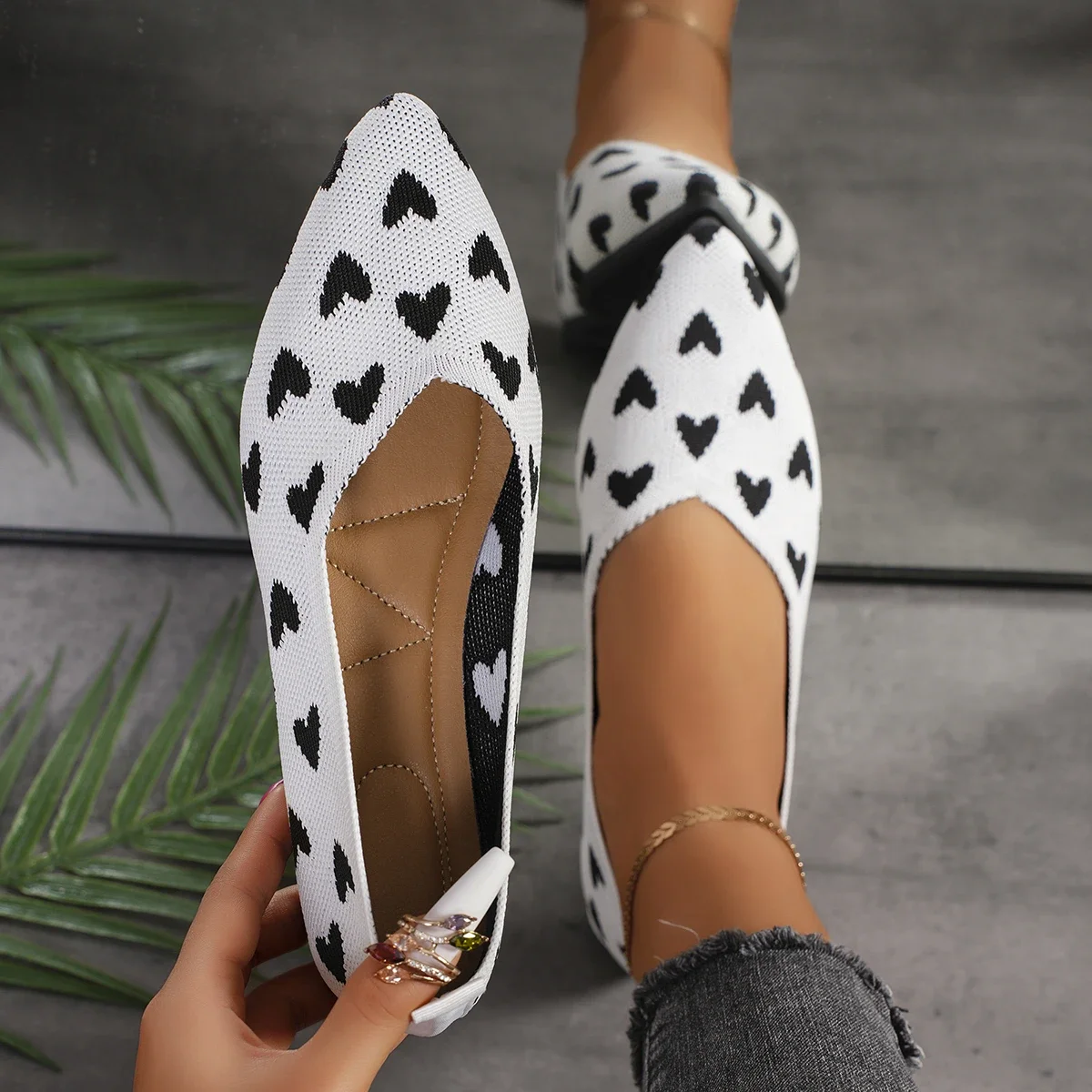 Woven Single Shoes Women's Spring/Summer New Knitted Mid Heel Pointed Knitted Shoes Shallow Mouth Flat Shoes Zapatos Mujer