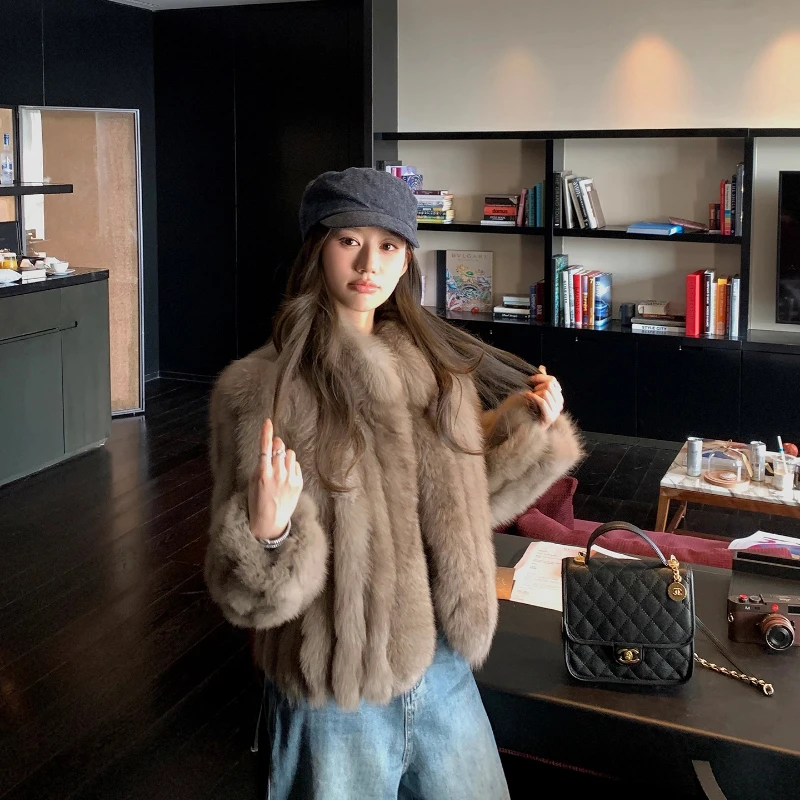 เสื้อโค้ทขนสุนัขจิ้งจอกแท้ YOLANFAIRY สำหรับผู้หญิง แฟชั่นฤดูหนาว ให้ความอบอุ่น ดูอ่อนเยาว์ เหมาะสำหรับใส่ไปทำงาน แจ็คเก็ตขนสุนัขจิ้งจอกแท้สุดหรู ปี 2025