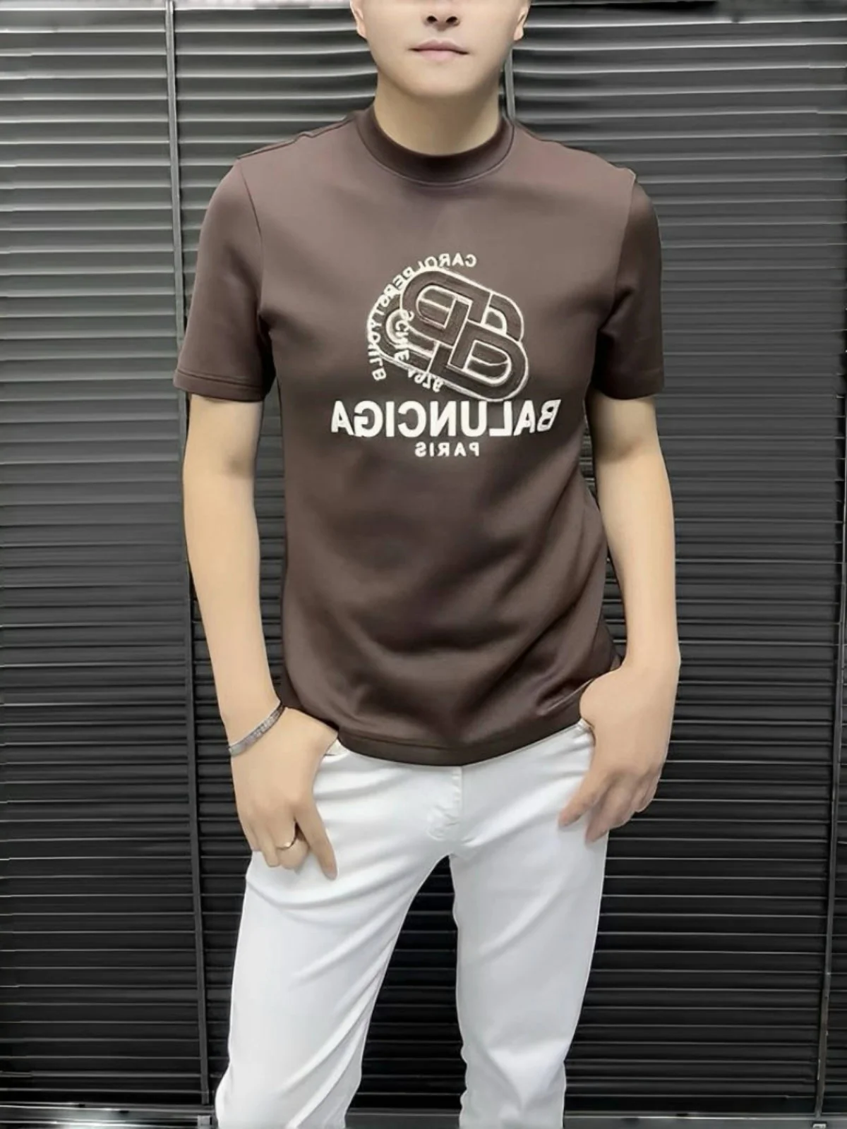 

ort Sve Men's Faion Casual round Ne T-irt Autumn 2025 New Sle Personali Letter Print Cool Feeling Thin Model