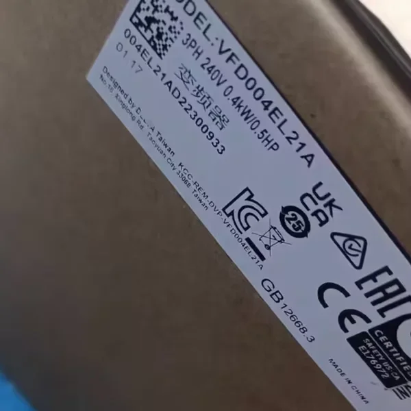 

1pc New Vfd004el21a 0.4kw Frequency Converter in Box Brand Original Spot