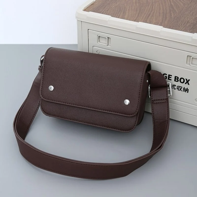 

2025 New High-end Ladies Leather Crossbody Bag Luxury Brand Famous Designer Casual Vintage Paris Fashionable Chic​