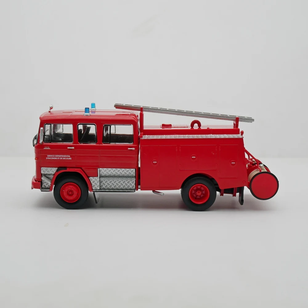 Ixo 1:43 Truck Fire Engine Mercedes-benz 1113 Diecast Car Model Metal Toy Vehicle