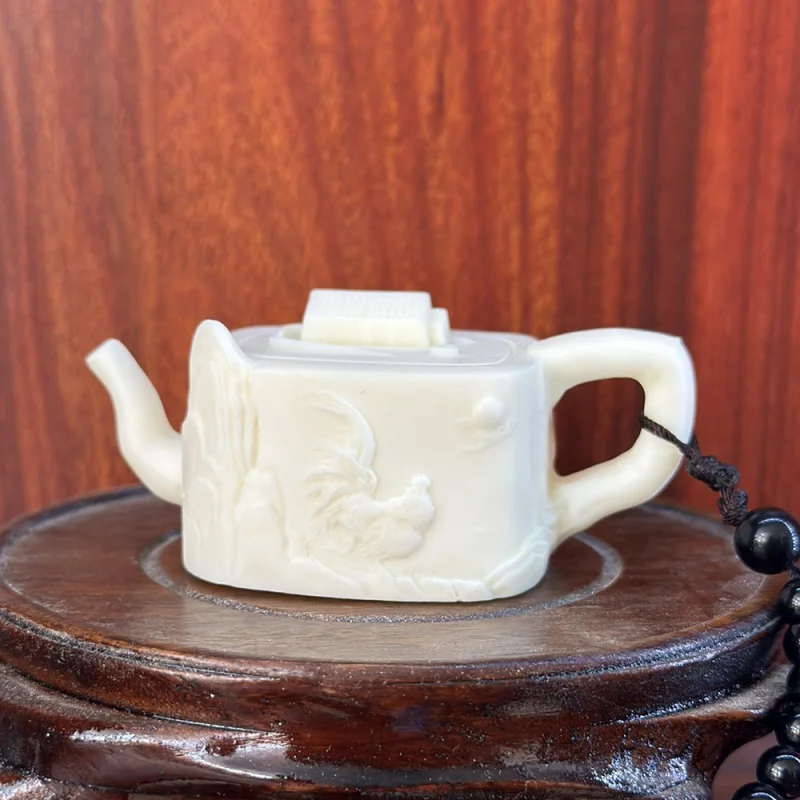 

Ivory Nut Carved Lucky Handle Pot8*5*4.5cmHand Toy Wooden Cultural Artifact Bead Necklace Rope Hand Pieces