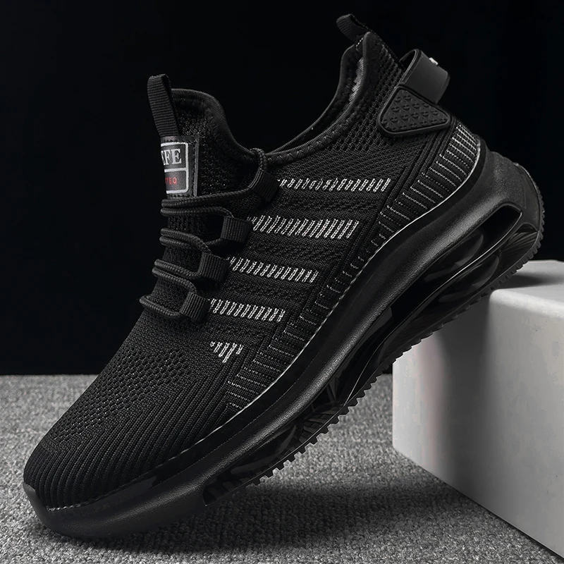 

2025 Men Running Shoes Breathable Outdoor Jogging Sports Shoes Non-slip Sneakers Casual Men Comfortable Athletic Training Shoes
