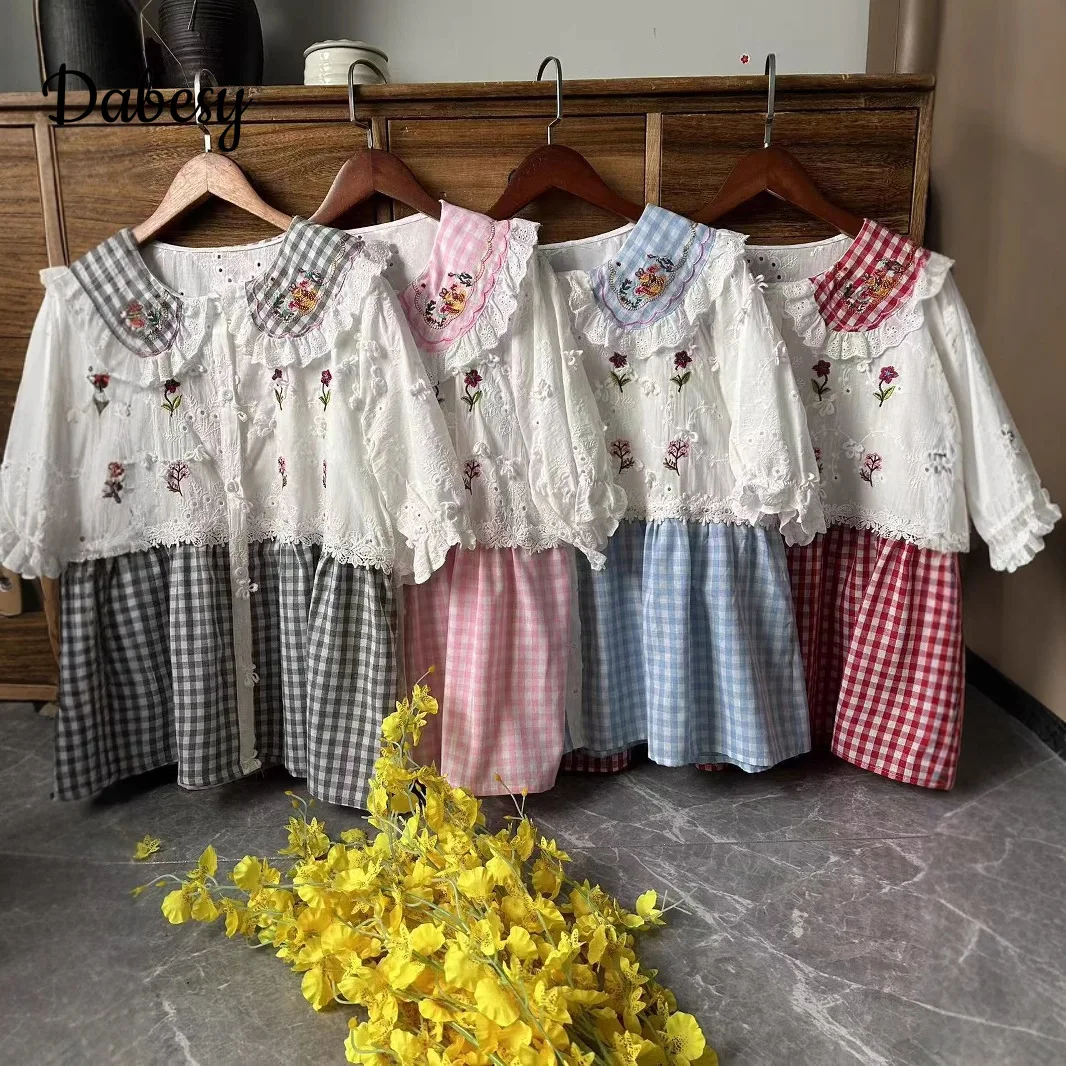 

Винтажные рубашки в клетку с вышивкой и пэчворком для женщин, в японском стиле преппи, с воротником Питер Пэн, блузки в стиле Лолита, летние топы из хлопка и льна