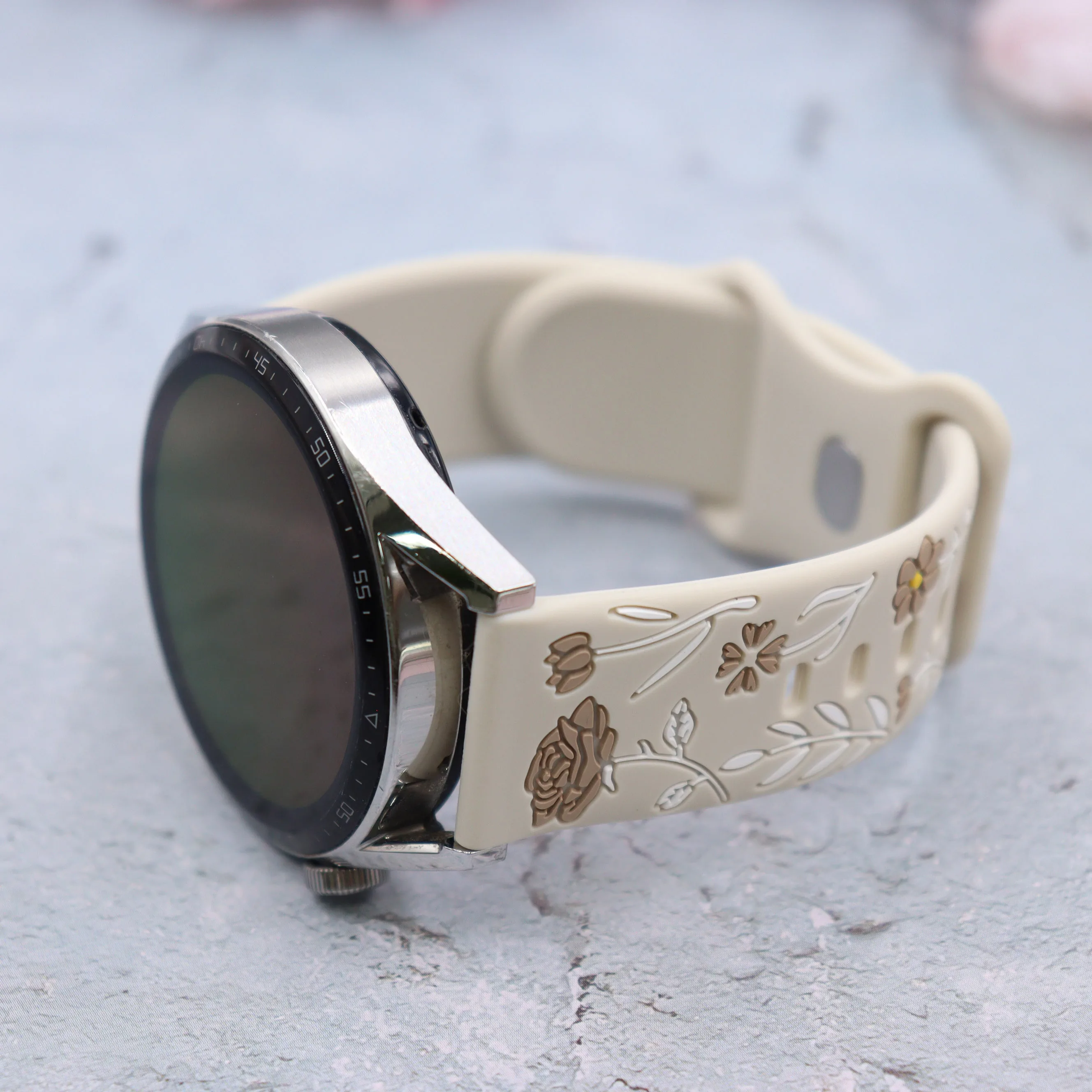 18mm 20mm 22mm Carvings Strap for Samsung Galaxy watch 7 6 5 4 40MM 44MM Silicone Strap For Garmin Venu 3/3s/2/2s For Huawei