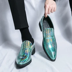 Fashion Loafers Men Shoes Green Business Casual Moccasins Pointed Toe Patent Leather Gentleman Dress Shoes Slip-On Leather Shoes