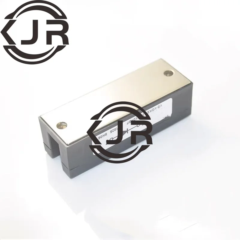 VS-VSKEU300-12PBF VSKV300-04 82-0546 82-0545 وحدة IRKV300-04b