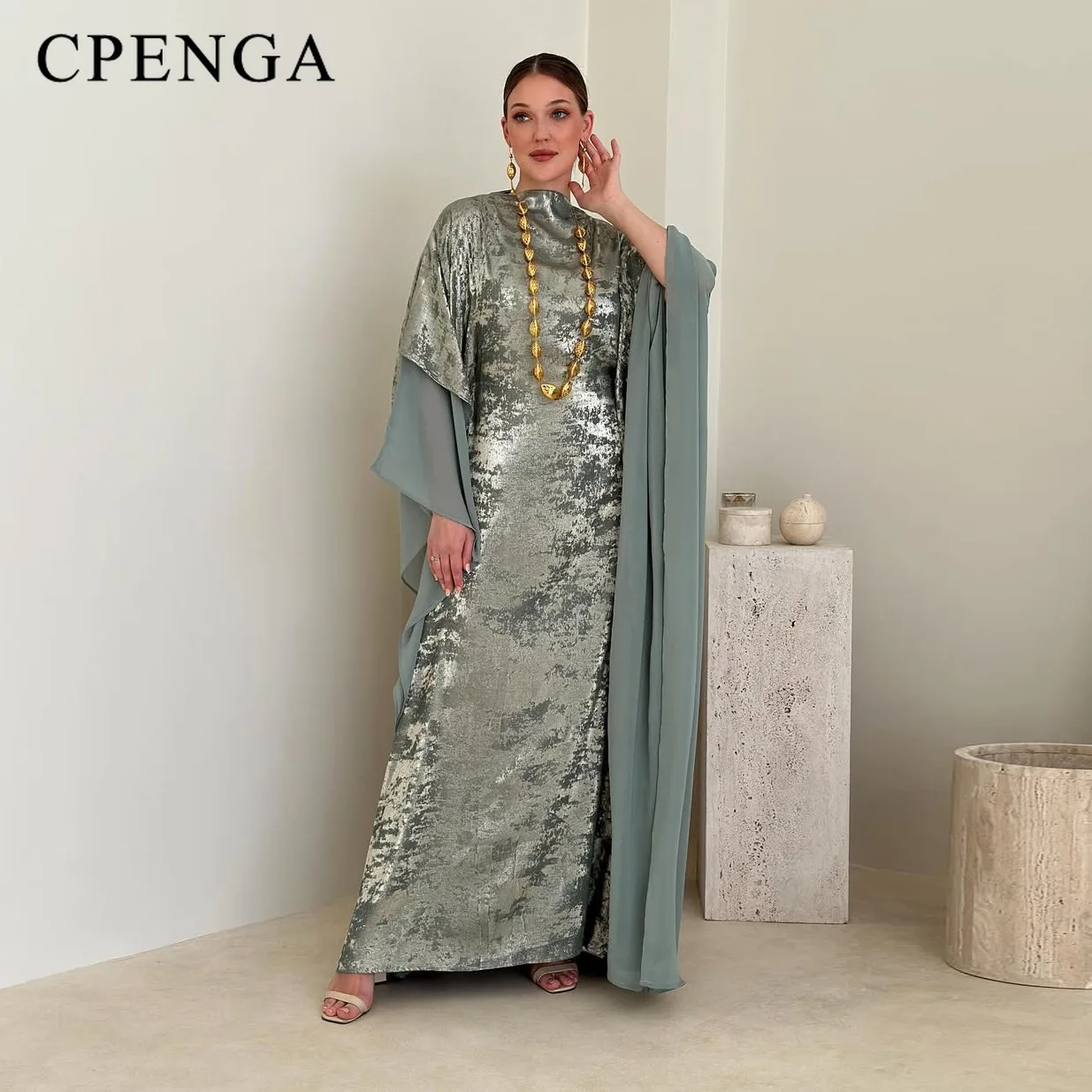 فستان عربي فاخر متواضع بتحديد الخصر للنساء أنيق دبي عباية عادية إسلامية للحفلات المعدنية قفطان تركي