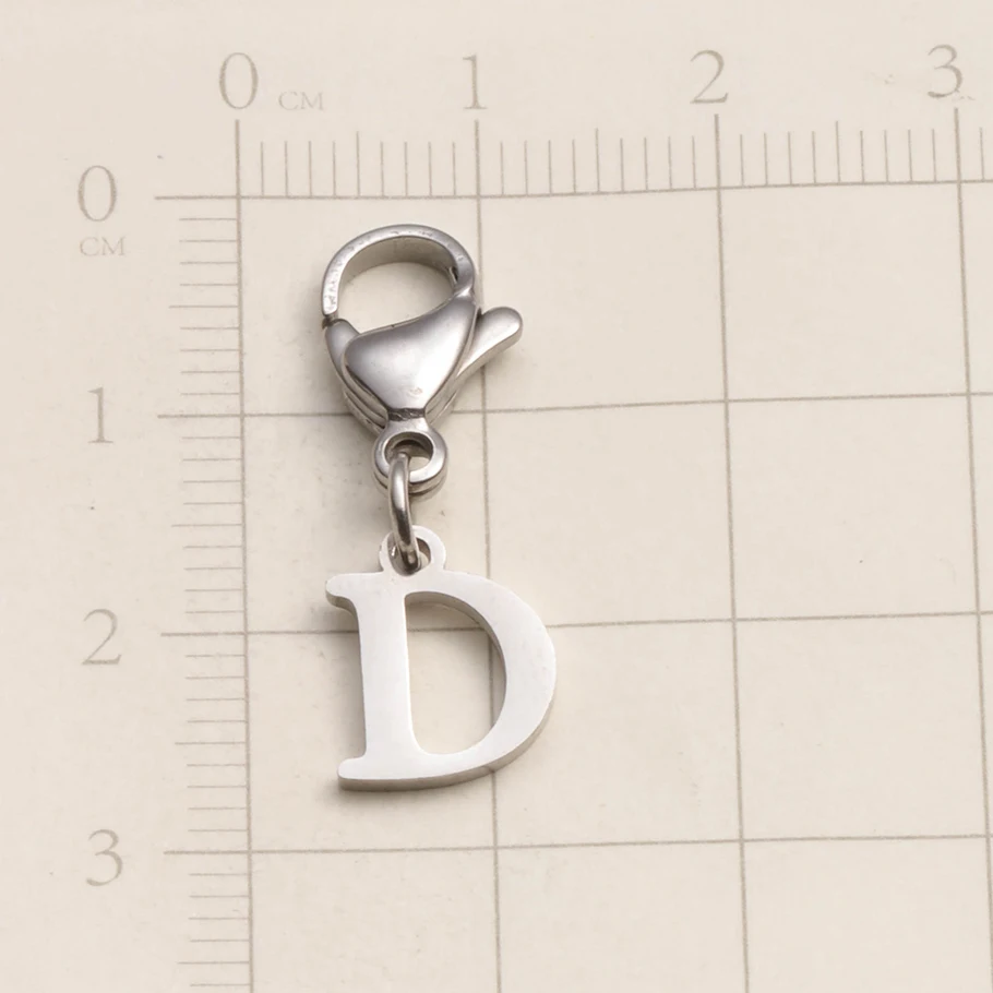 A-Z Alphabet-Schlüsselanhänger mit Karabinerverschluss, Edelstahl-Initialen-Anhänger, Schmuck für DIY-Rucksack, Handtasche, Personalisierte Geschenke – Detail 6