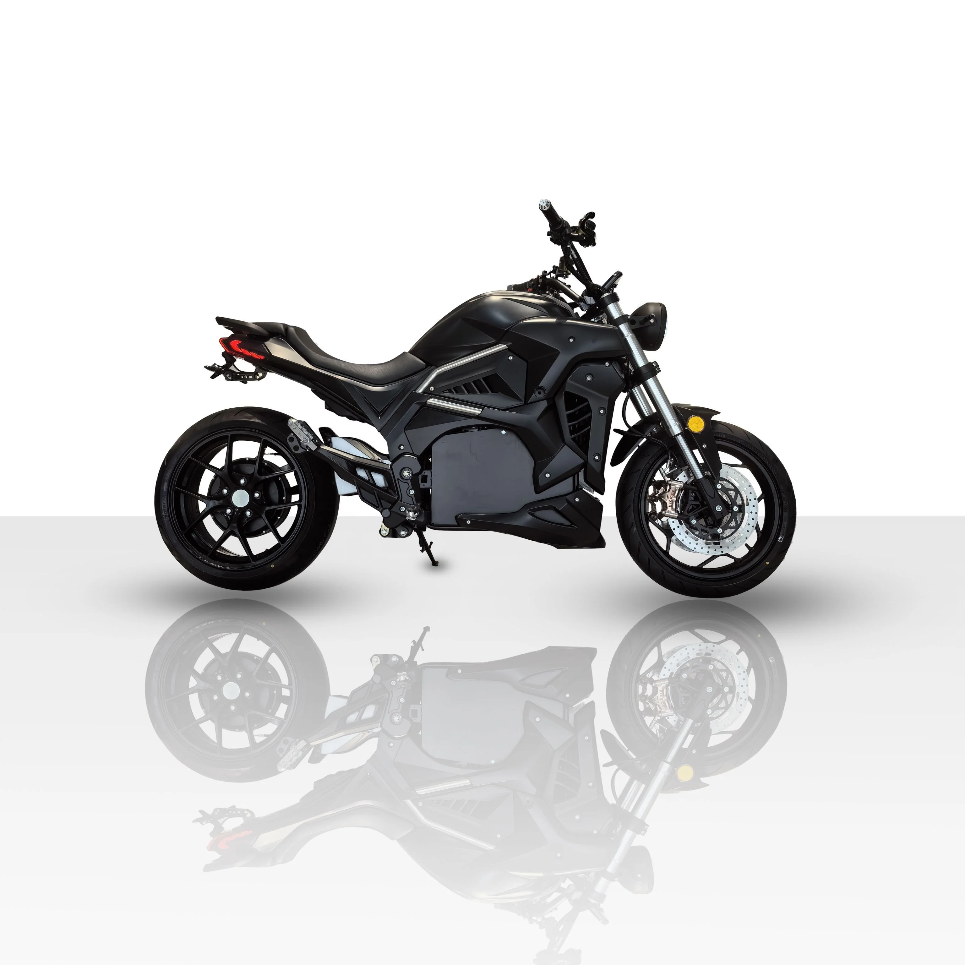 Picture 3: XDSS 2026 Hot Sell Factory Import 72V High-Speed 5000W Hub Motor Customized 80km/h Electric Dirt Bike Super Cool