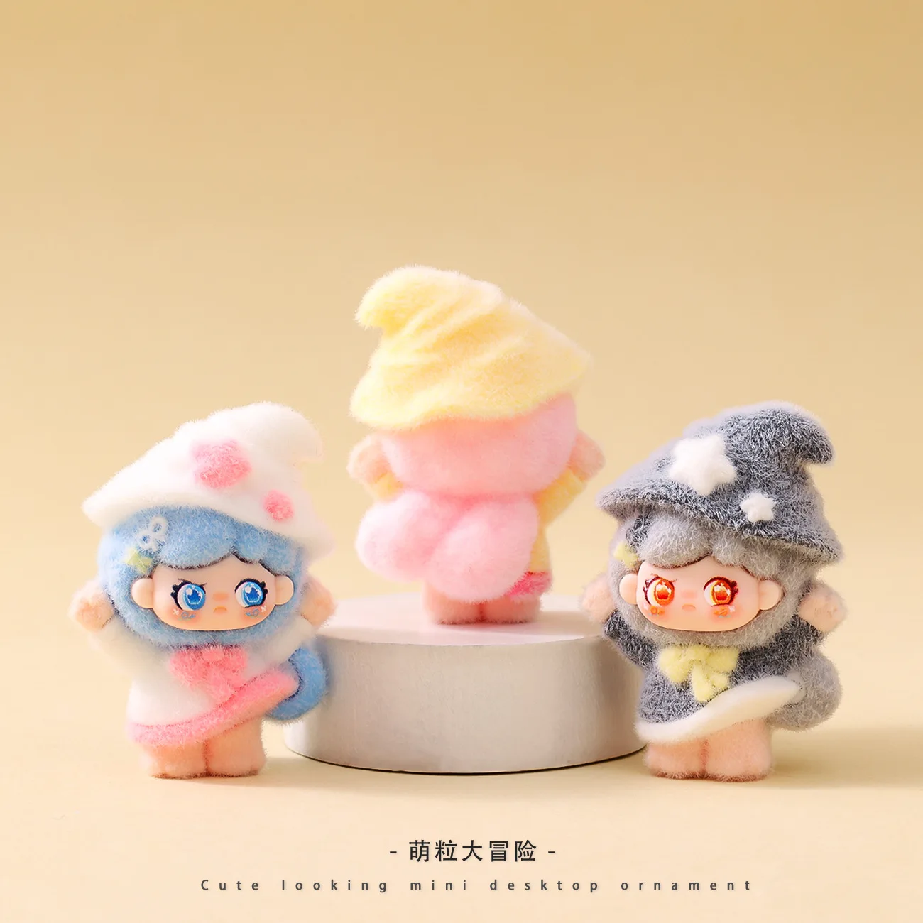 

9pcs kawaii Ornament Star Hat Cute Mini Doll ornaments resin crafts high-end niche desk decorations For Gift