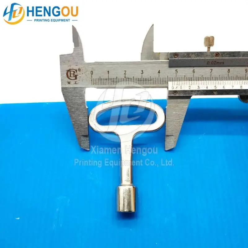 CP.093.0070 68x48x13x8mm Best Quality Printing Machine Electric Cabinet Key 8x8mm Spanner fuer Schublade Heidelberg