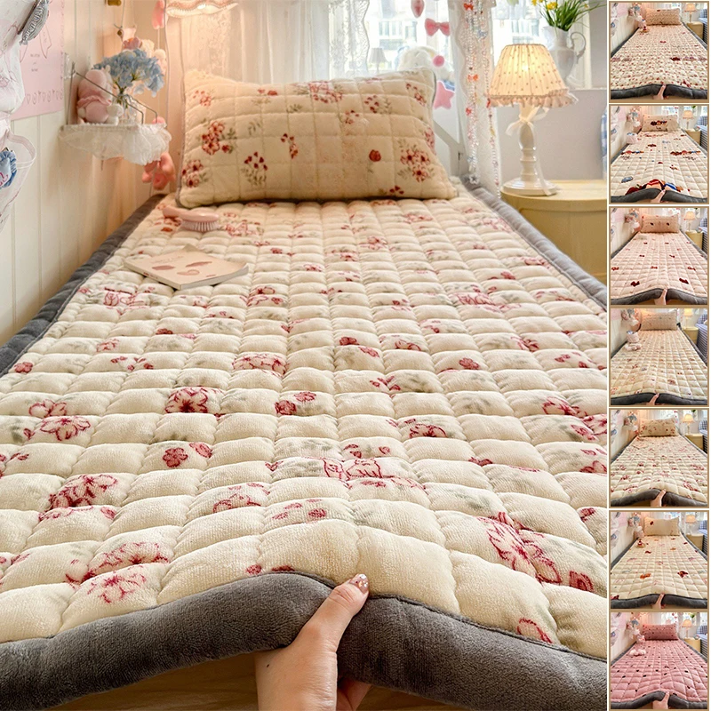 Milk Velvet Mattress Pad with Strap Solid Color Winter Warm Breathable Bedding Protector for Home Hotel Student Dormitory침대 매트리스