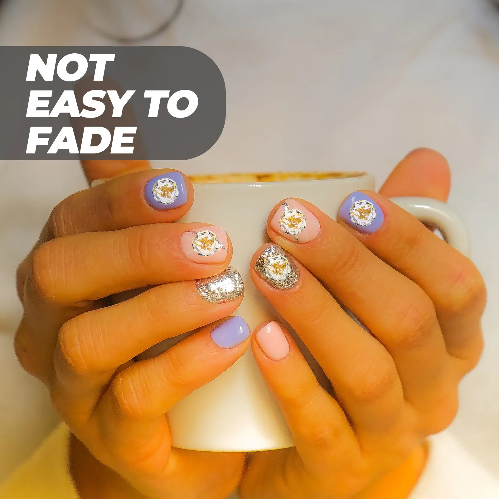 

100Pcs Nail Art Jewels Decorative Nail Charms Shiny Manicure Supplies for Party Dating DIY Nails Decoration Kit