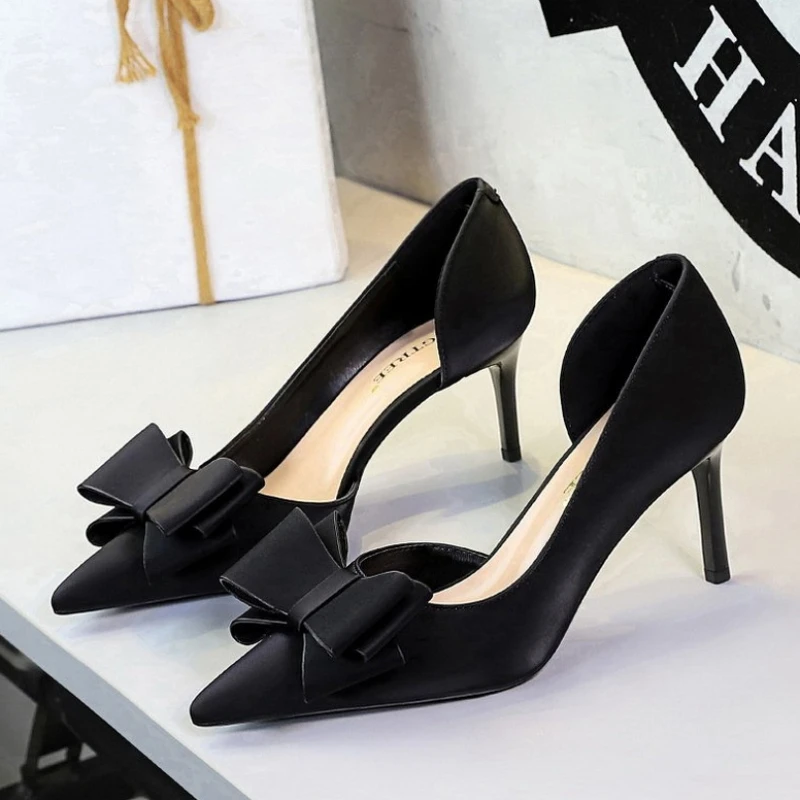 2026 Women 7cm High Heels Sweet Korean Side Hollow Pumps Lady Party Purple Green Kawaii Bowknot Heels Prom Silk Satin Shoes view 5