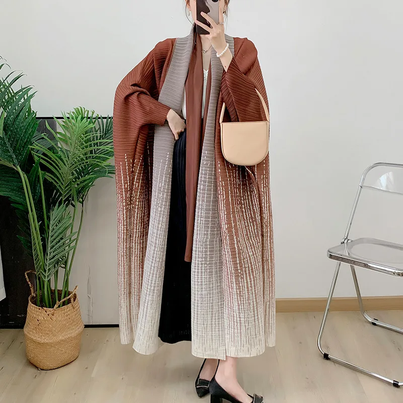 

Miyake Pleated Women's Long Outer Coat with Bat Sleeves, Cape Gradient Printed Fashionable Trench Coat