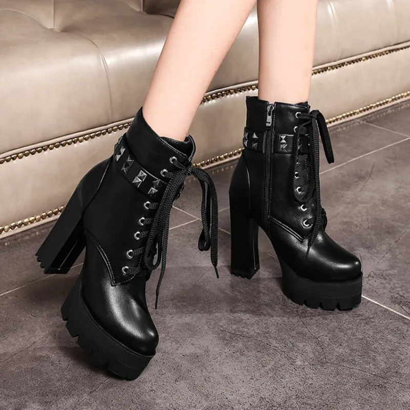 KNCOKAR The new autumn/winter fashion ultra high heels and short boots with a waterproof platform rivet and female boots