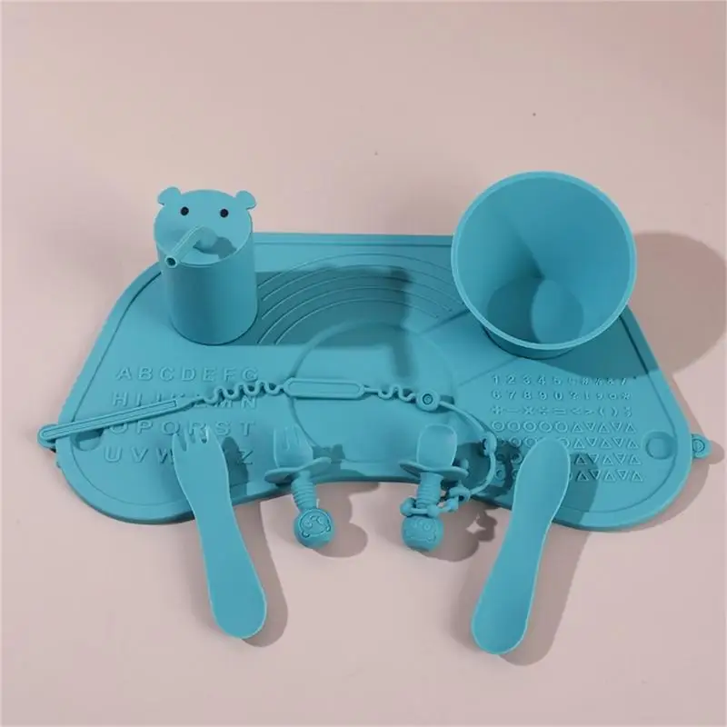 set-per-pappa-in-silicone-antiscivolo-tovaglietta-ventosa-ciotole-utensili-presenti