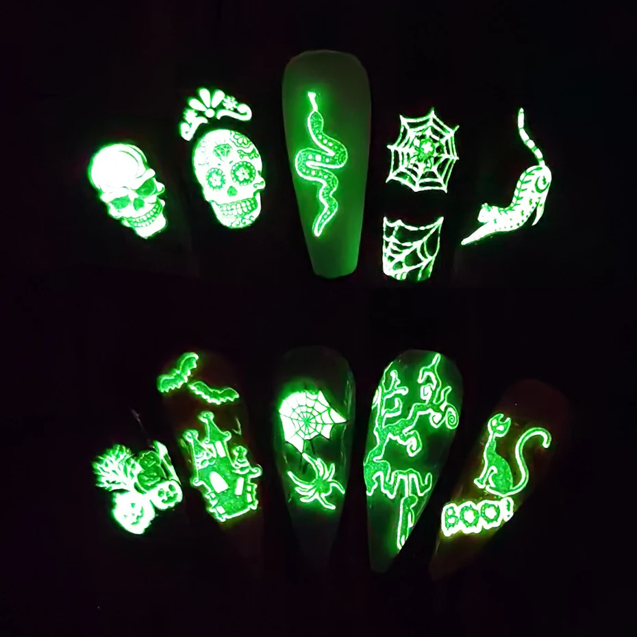 5pcs Halloween Glowing Nail Stickers Pumpkin Ghost Spider Skull Design Luminous Adhesive Slider Decals Festival Party Nail Decor