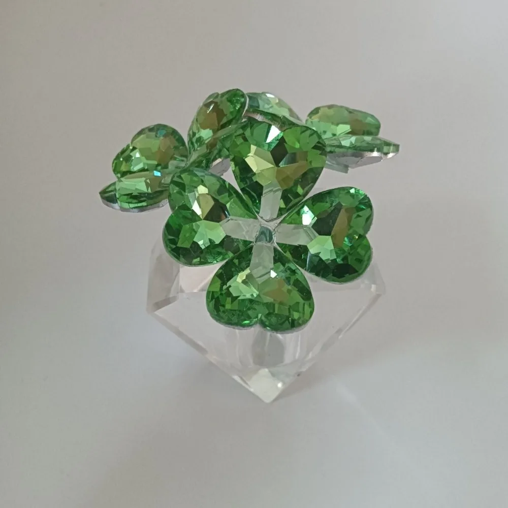 Crystal Lucky Four-leaf Clover Creative Ornament 6 Cm Long, 5 Cm Wide, 8 Cm High, High-end Four-leaf Clover Ornament Figurines