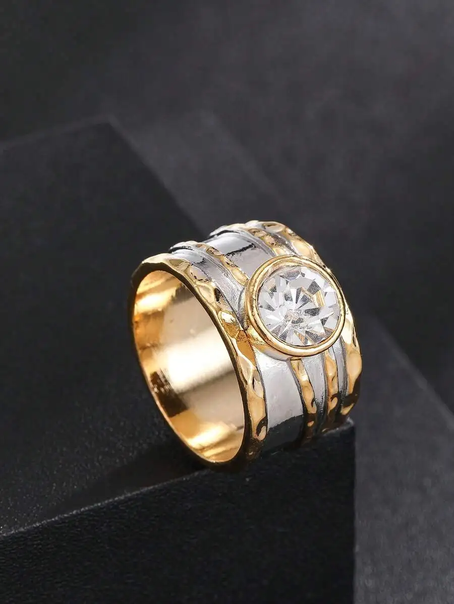 

Stylish Bohemian Wide Band Ring With Clear Crystal Stone For Women Daily Wear