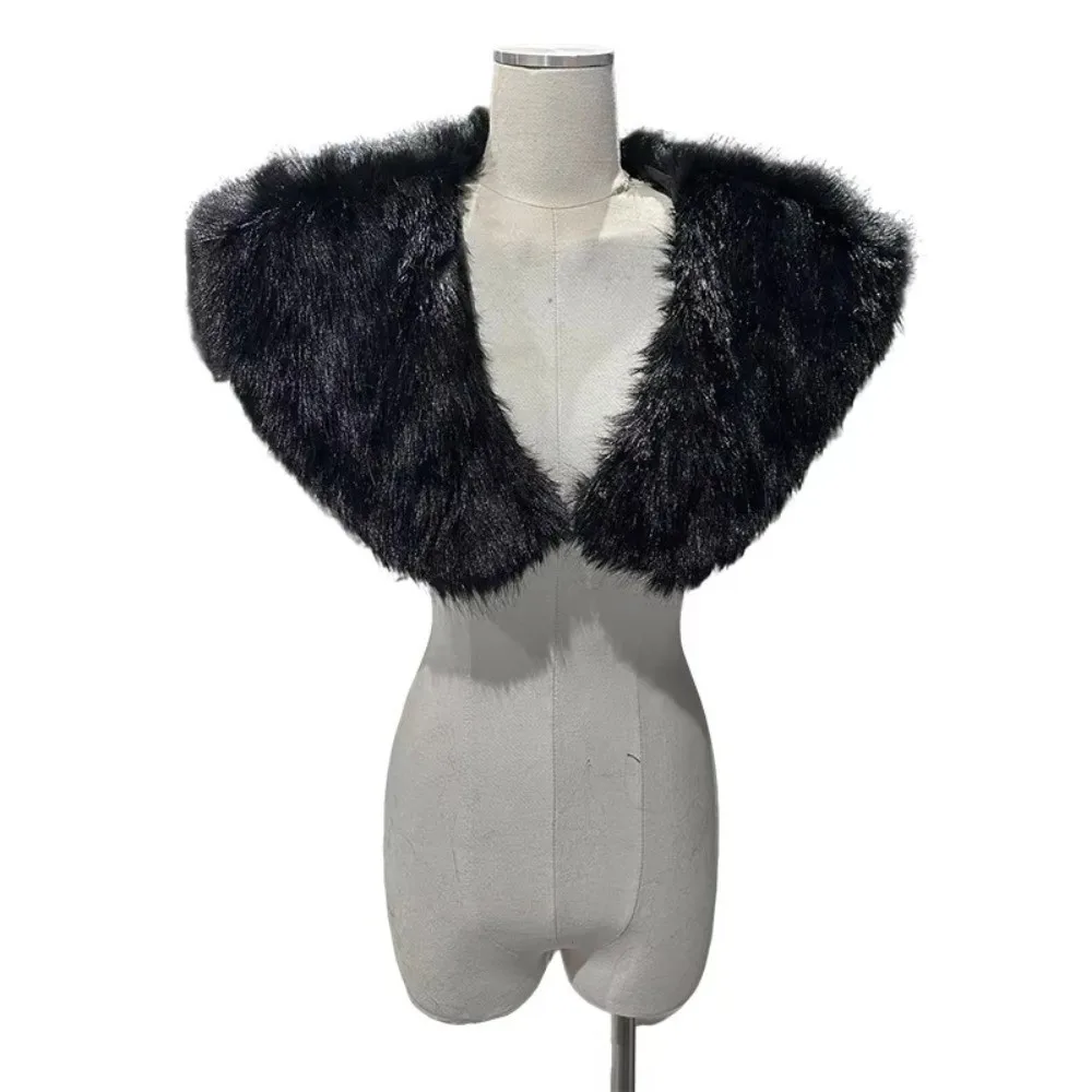 Retro Shoulder Cloak Medieval Viking Cape Pirate Design Cosplay Costume Faux Fur Cloak Hunter Style Knight Shoulder Cape