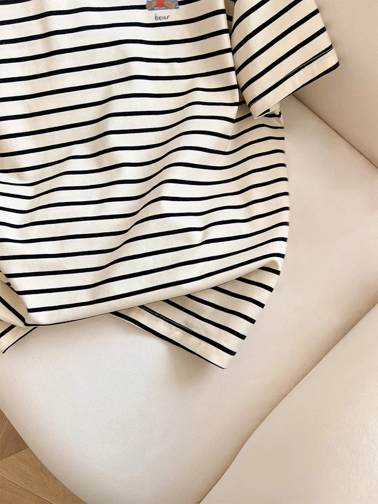 

Retro Japanese Sle Loose Fit round Ne ort Sve T-irt ex Summer Chic Casual Versatile Top Moisture ng