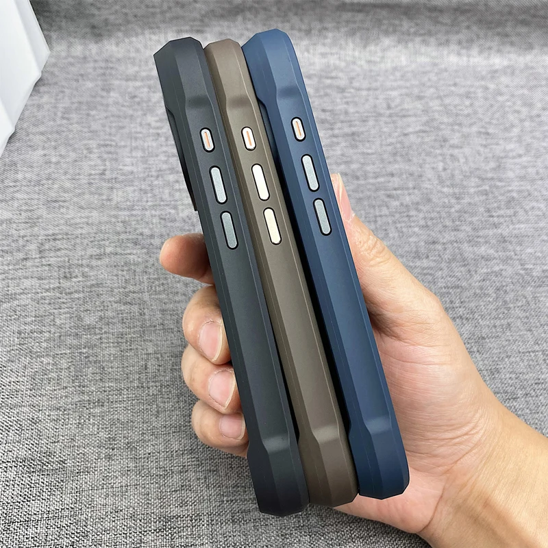 Magnetische Carbonfaser-Textur für MagSafe Bumper-Hülle für iPhone 17 18 Pro Max 16 16Pro 15 Pro Mattierte Kabellose Ladehülle – Detail 6