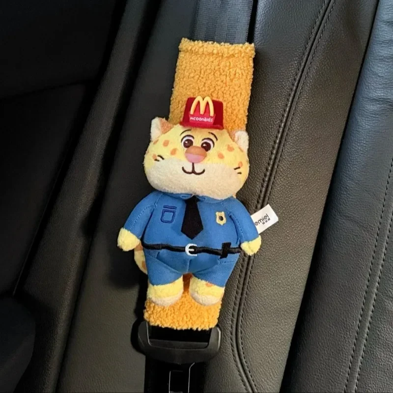 Zootopia البرق ليوبارد ضابط مقعد السيارة حزام الكتف حامي الكرتون الشكل المضادة للخنق غطاء الرقبة هدية العيد