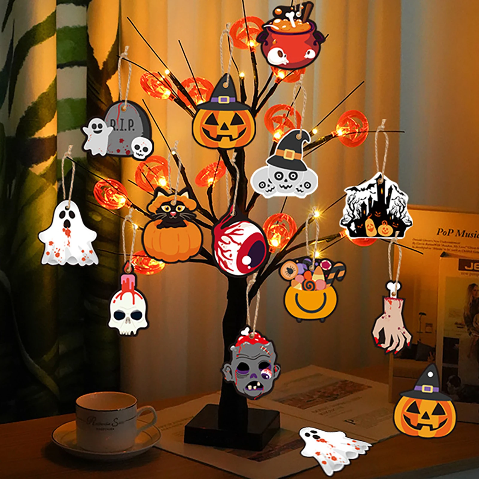 Halloween Hanging Novelty Decorations Convenient to Install with Appropriate Size Design Suitable for Living Rooms Gardens