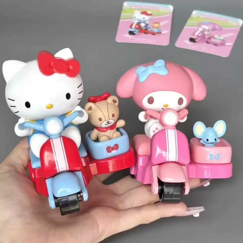 Mini caja ciega de la serie de motocicletas, juguetes Kawaii Hello Kitty Kuromi Cinnamoroll, adornos modelo, regalo de moda