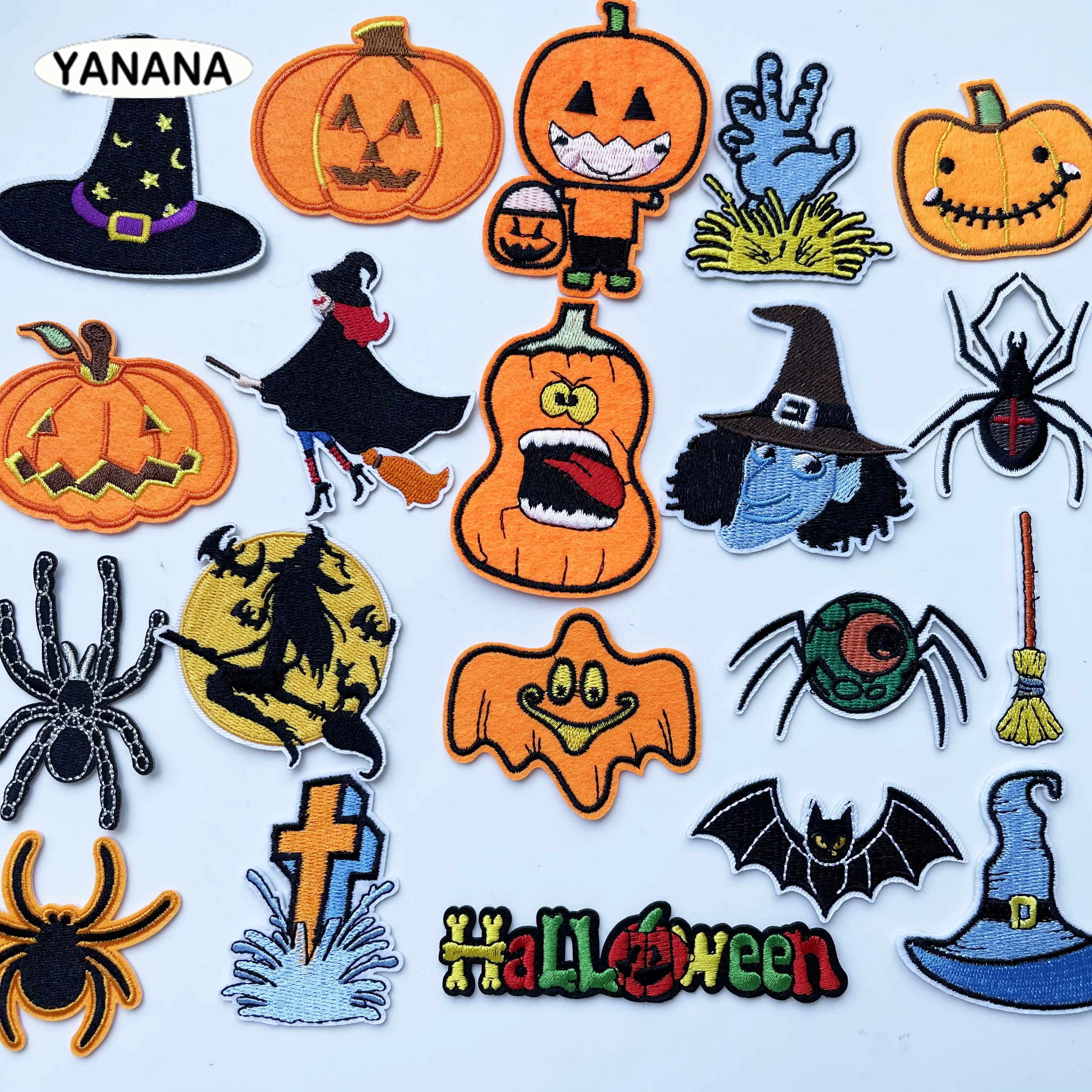 Halloween Embroideriey Patches for Clothing Spider Pumpkin Hat Wizard Broom Iron on stickers DIY  Sewing Applique for Jacket