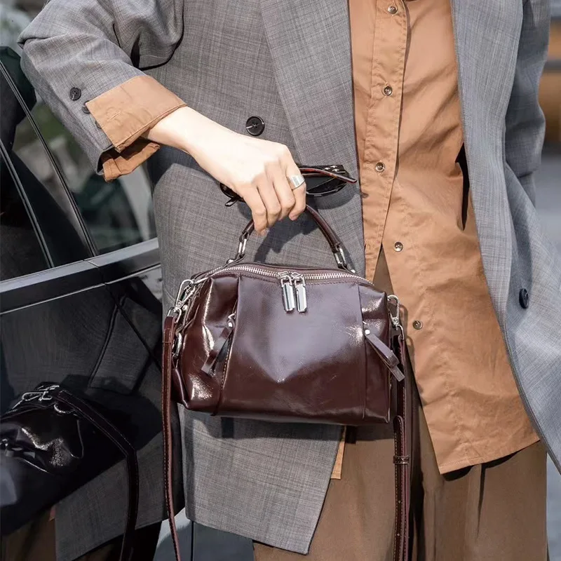 Vintage Boston Shoulder Women's Bag, Large Capacity Handbag Crossbody Women's Bag, Vegetable Tanned Head Layer Cow Leather