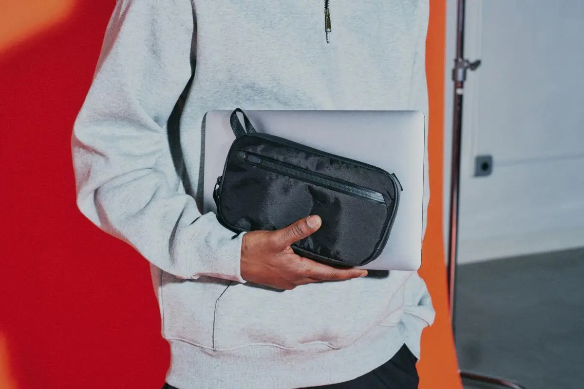 

Waterproof and Durable Handbag Personal Item Organizer Single-Shoulder Crossbody Bag