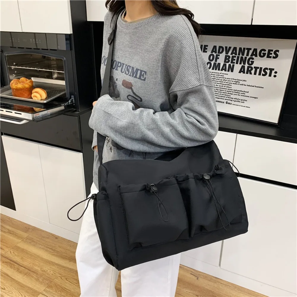 Fashionable Large Capacity Crossbody Bags with Drawstring Zipper Closure Shoulder Bags Solid Color Messenger Bag Women