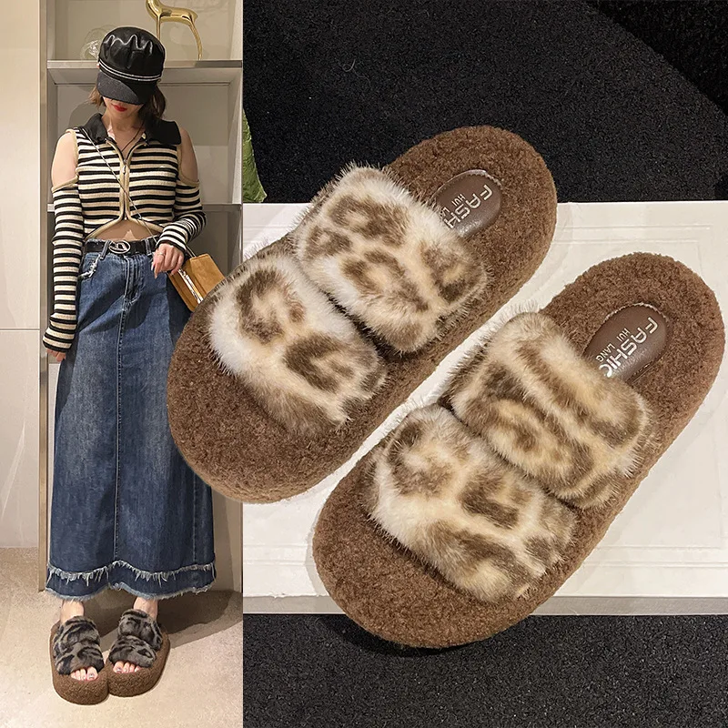 Leopard Shoes Flock Med Plush Slippers For Adults Platform Slides Winter Footwear Fashion Slippers Women Fur Luxury 2024 Flat