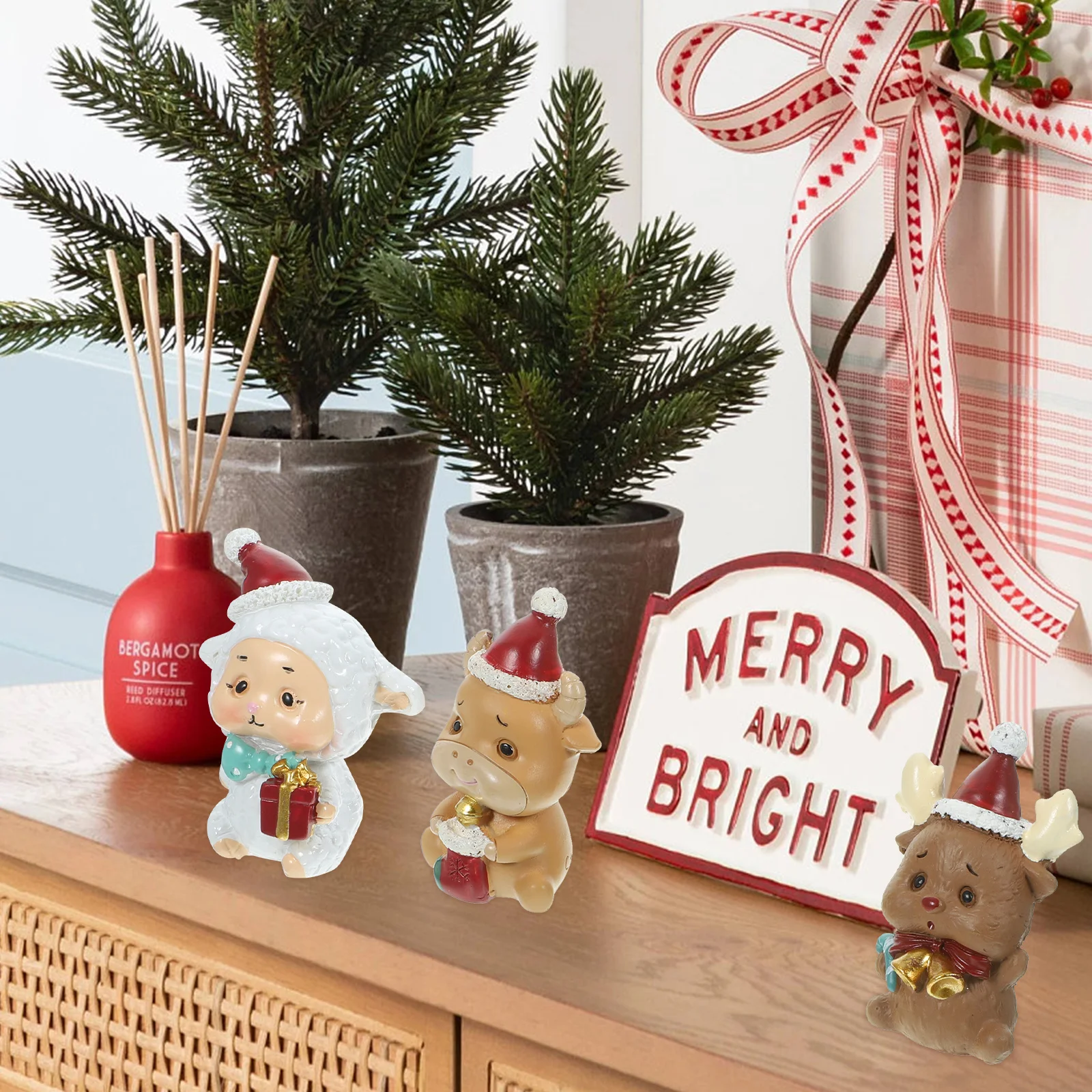 

5Pcs Resin Christmas Animal Decor Miniature Xmas Statue Tiny Home Party Ornament Resin Craft Xmas Decoration Adorable Small