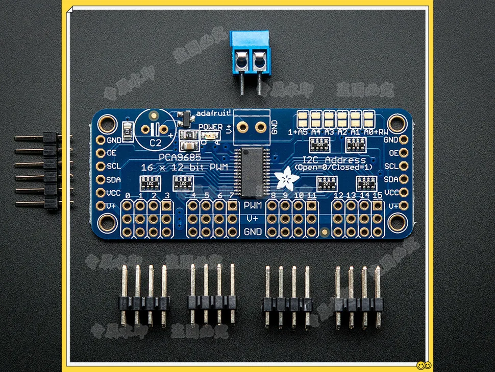 16-Channel servo controller I2C controls 12-bit PWM cascade and can control up to 992 servos